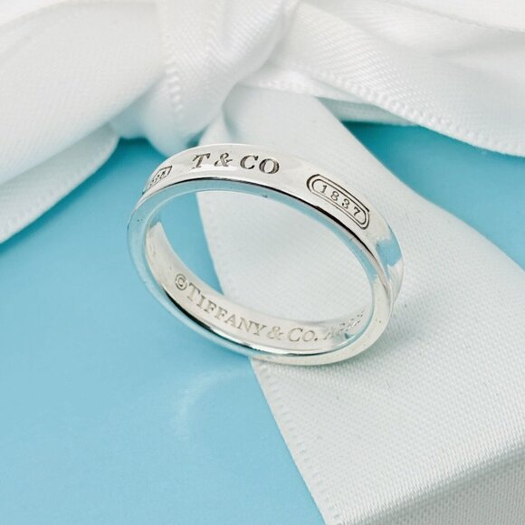 Size 8 Tiffany & Co 1837 Ring Narrow Concave in Sterling Silver